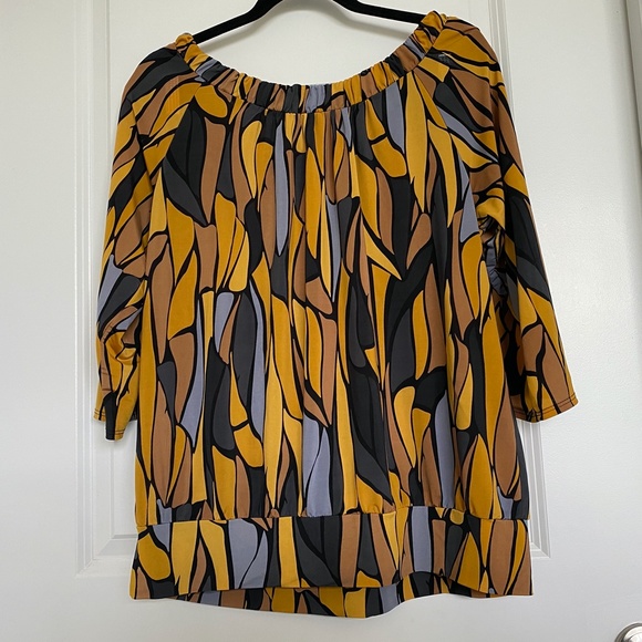 AGB Yellow / Gold  3/4 Sleeve Light XL Top - Picture 2 of 5